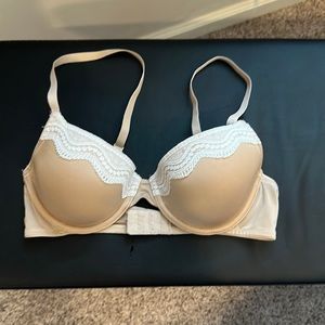 Calvin Klein t shirt bra 34B